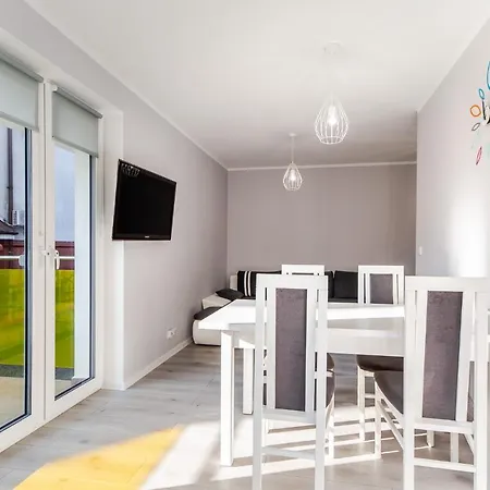 Kolorowe Balkony - Sloneczny Apartament W Miedzyzdrojach By Noclegi Renters Мендзиздроє Екстер'єр фото