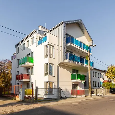 Kolorowe Balkony - Sloneczny Apartament W Miedzyzdrojach By Noclegi Renters Мендзиздроє Екстер'єр фото